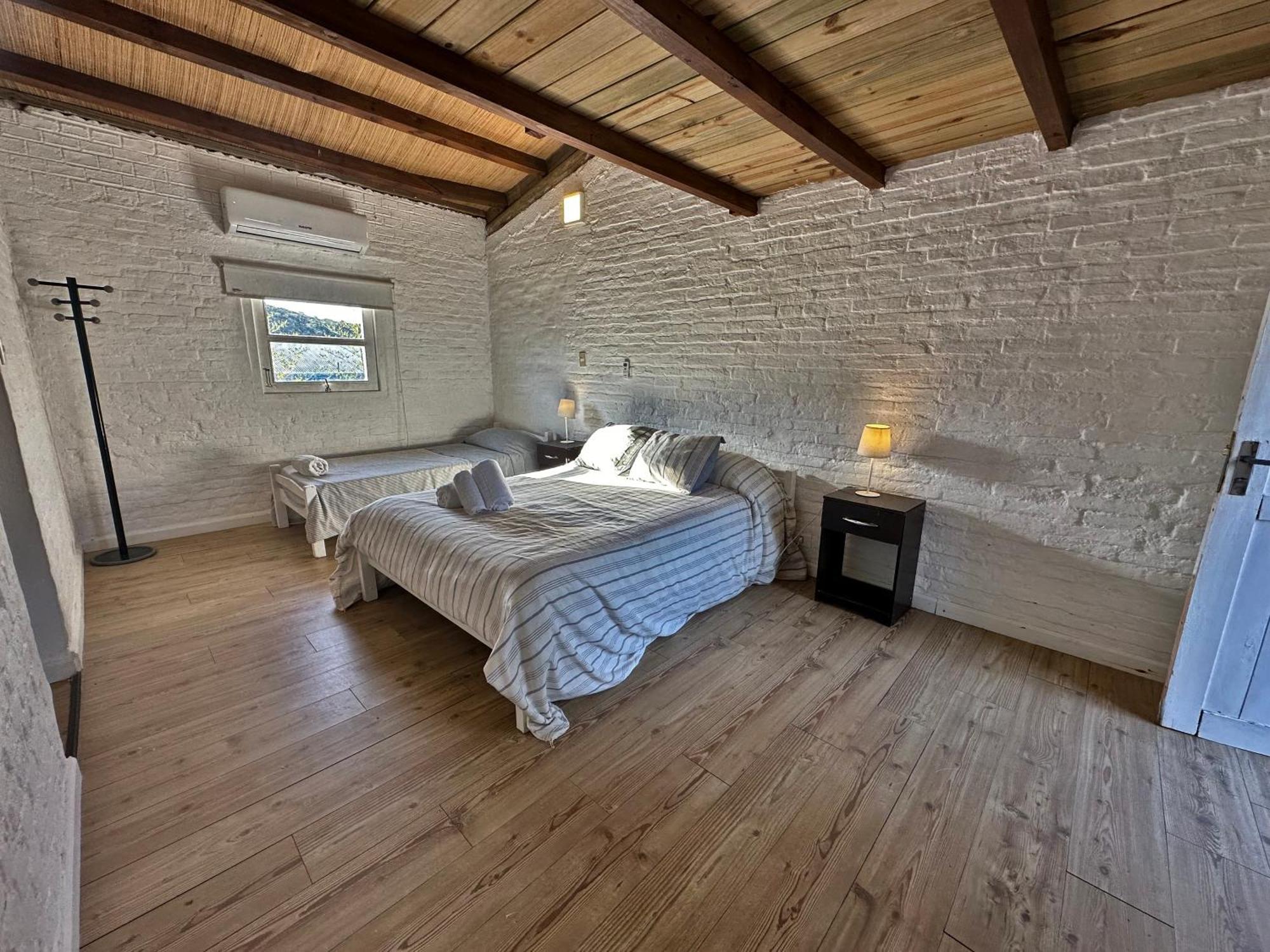 Villa Serrana - Meson De Las Canas Bagian luar foto